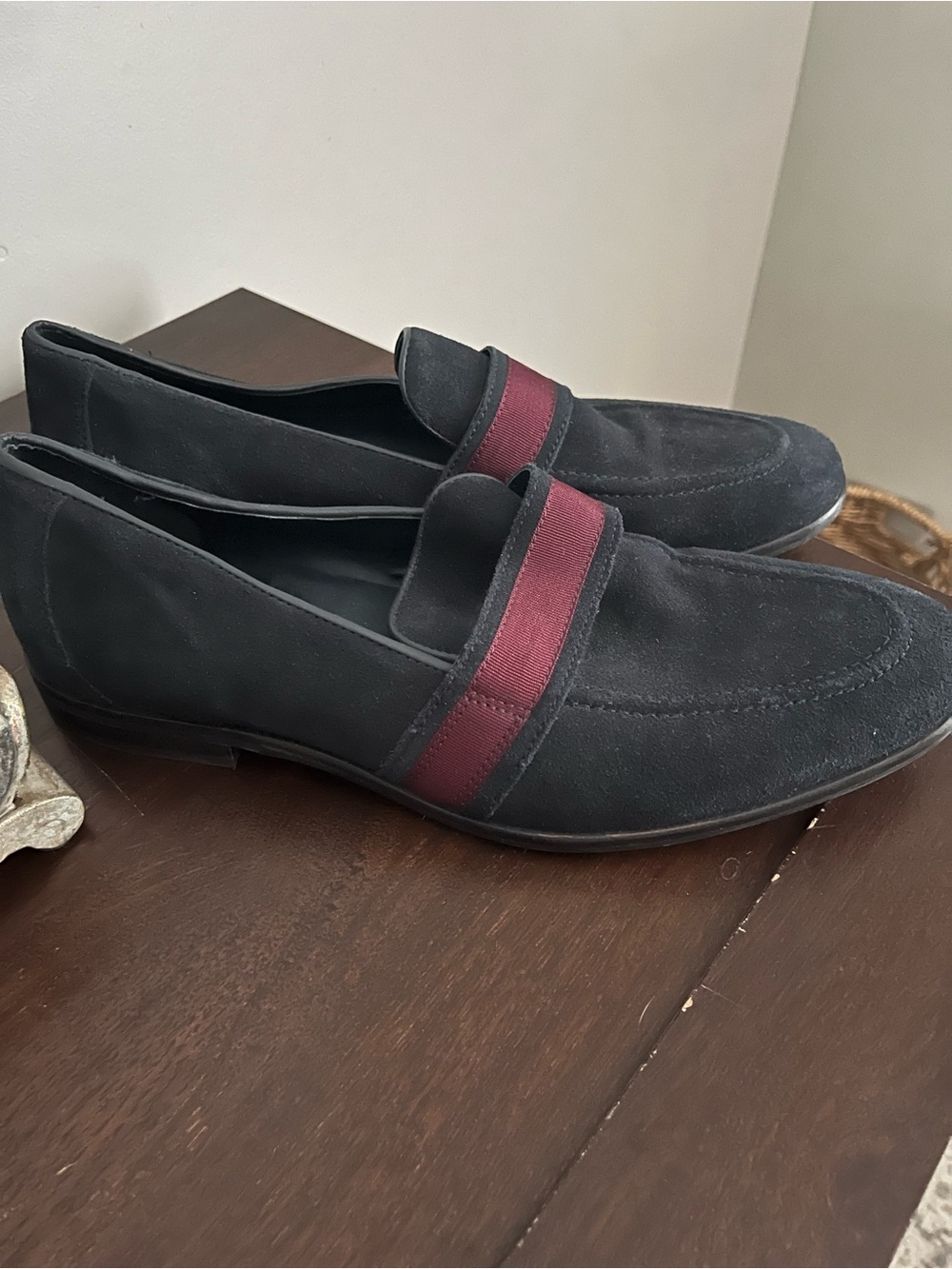 ASOS Men's Blue
Suede Loafers with Burgundy Accent sz 11